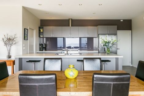 Photo of property in 64 Waipuka Road, Waimarama, Havelock North, 4294