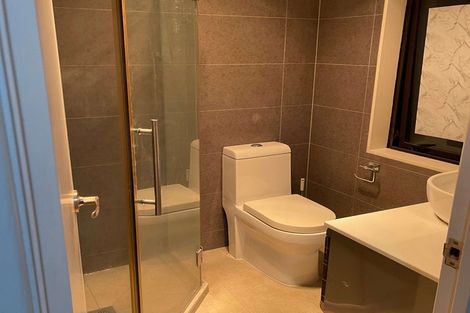 Photo of property in 43 Renata Crescent, Te Atatu Peninsula, Auckland, 0610