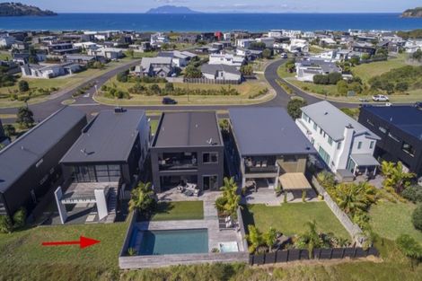 Photo of property in 48 Mangatawhiri Road, Omaha, 0986