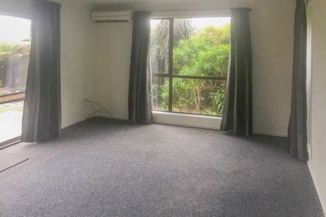Photo of property in 6 Calverton Place, Halswell, Christchurch, 8025