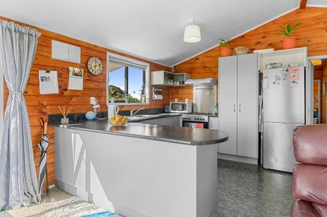 Photo of property in 104 Wearmouth Road, Paparoa, 0571