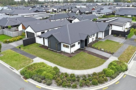 Photo of property in 10 Mills Road, Marshland, Christchurch, 8051