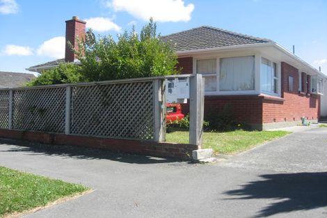 Photo of property in 2/59 Lochee Road, Upper Riccarton, Christchurch, 8041