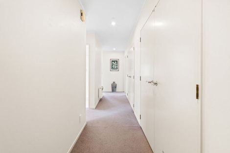 Photo of property in 36 Cranbrook Grove, Waikanae, 5036