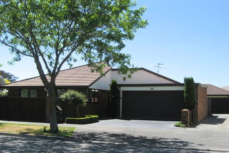 Photo of property in 147 Hawthornden Road, Avonhead, Christchurch, 8042