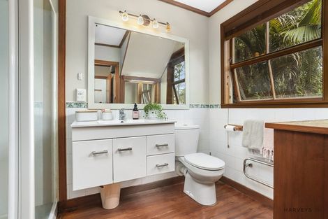 Photo of property in 27 Scenic Drive, Titirangi, Auckland, 0604