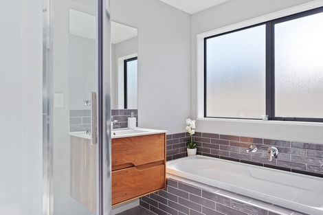 Photo of property in 5 Kate Sheppard Drive, Rolleston, 7615