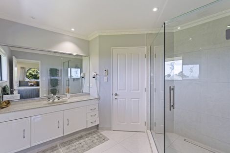 Photo of property in 1179 Devon Road, Bell Block, New Plymouth, 4373
