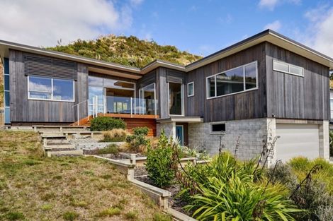 Photo of property in 3 Pacific View, Whitby, Porirua, 5024