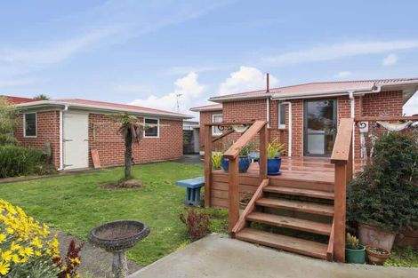 Photo of property in 46 Rugby Street, Levin, 5510