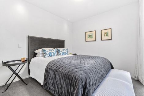 Photo of property in 10a Kinross Lane, Jacks Point, Queenstown, 9371