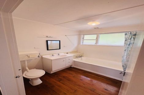 Photo of property in 51 Mount Pleasant Road, Aro Valley, Wellington, 6012