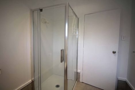 Photo of property in 4039 Great North Road, Glen Eden, Auckland, 0602