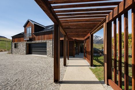 Photo of property in 82 Threepwood Road, Lake Hayes, Queenstown, 9371