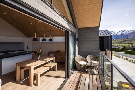 Photo of property in 1b Rannoch Drive, Jacks Point, Queenstown, 9371