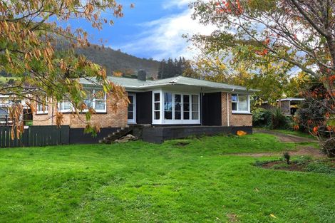 Photo of property in 3 Garrick Place, Pukehangi, Rotorua, 3015