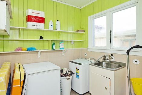 Photo of property in 25 Brown Street, Strathern, Invercargill, 9812