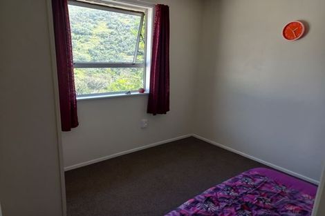 Photo of property in 54d Hungerford Road, Houghton Bay, Wellington, 6023