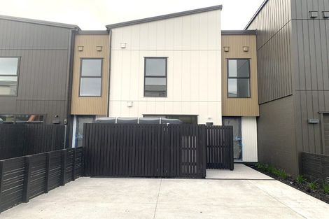 Photo of property in 21 Ringa Matau Road, Hobsonville, Auckland, 0616