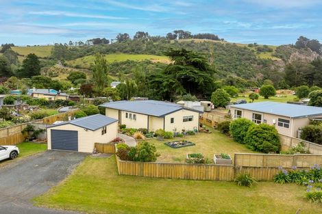 Photo of property in 47 Driver Street, Long Beach, Port Chalmers, 9081