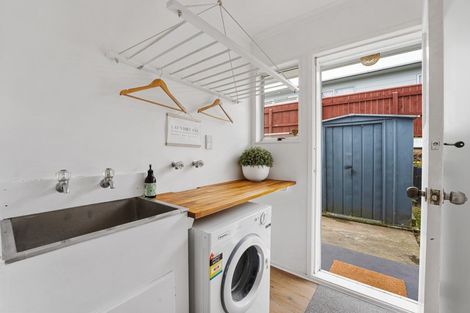 Photo of property in 1/18 Herekawe Drive, Spotswood, New Plymouth, 4310