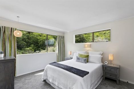 Photo of property in 70b Amapur Drive, Khandallah, Wellington, 6035