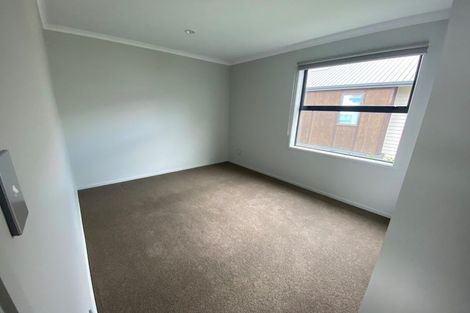 Photo of property in 8 Lane Cameron Place, Flat Bush, Auckland, 2019