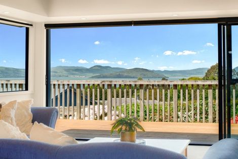 Photo of property in 10 Atkins Lane, Hamurana, Rotorua, 3097