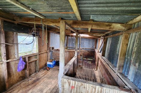 Photo of property in 8 Huarau Station Road, Maungaturoto, 0583