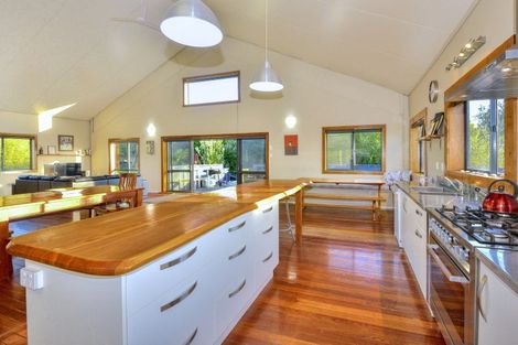 Photo of property in 54 Happy Jacks Road, Mahia, 4198