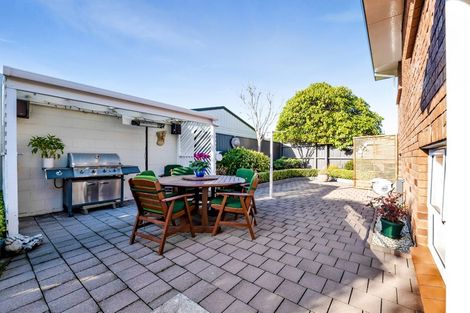 Photo of property in 26 Rata Street, Hawera, 4610