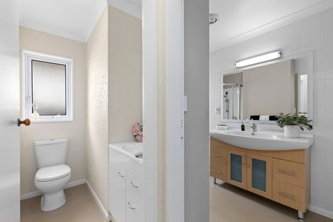 Photo of property in 31b Wai-iti Crescent, Woburn, Lower Hutt, 5010