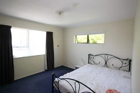 Photo of property in 75 Omapere Street, Whitby, Porirua, 5024
