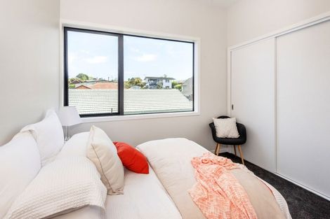Photo of property in 1/4165 Great North Road, Glen Eden, Auckland, 0602