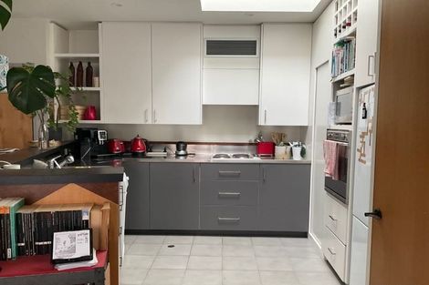 Photo of property in Dominion Apartments, 28/80u Victoria Street, Wellington Central, Wellington, 6011