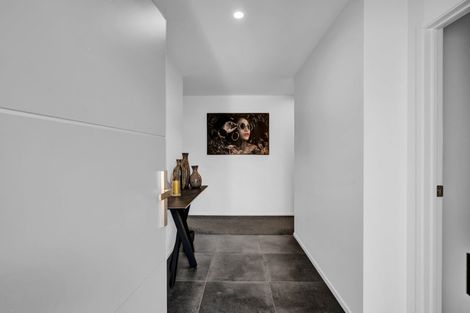 Photo of property in 1/20b Gordon Street, Glen Avon, New Plymouth, 4312