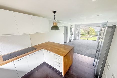 Photo of property in 111 Woodman Drive, Tawa, Wellington, 5028