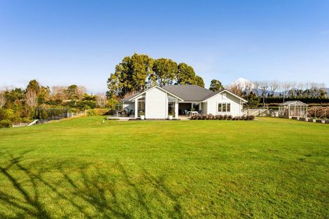 Photo of property in 1199 Egmont Road, Egmont Village, New Plymouth, 4372