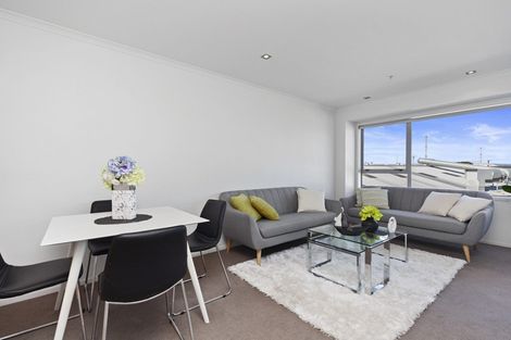 Photo of property in 213/332 Maunganui Road, Mount Maunganui, 3116