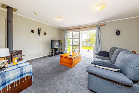 Photo of property in 64 Old Wairoa Road, Papakura, 2110