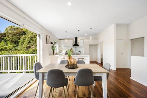 Photo of property in 32 Farnham Street, Mornington, Wellington, 6021