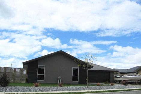 Photo of property in 11 Hammill Grove, Stoke, Nelson, 7011