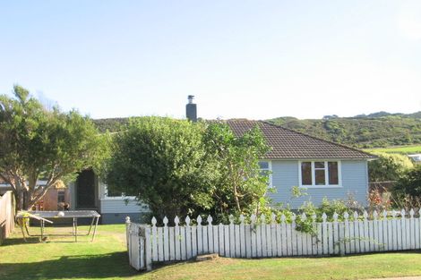 Photo of property in 33f1 Ngatitoa Street, Takapuwahia, Porirua, 5022