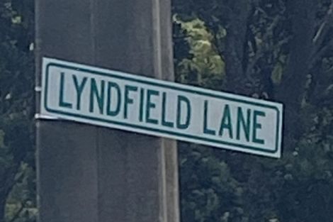 Photo of property in 26 Lyndfield Lane, Newlands, Wellington, 6037