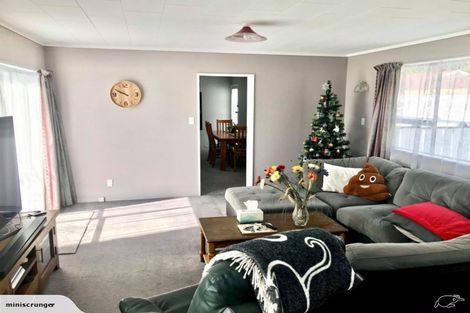 Photo of property in 71f2/ Gemstone Drive, Birchville, Upper Hutt, 5018