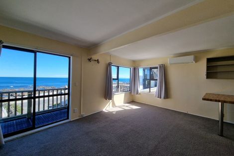 Photo of property in 8/410 The Esplanade, Island Bay, Wellington, 6023