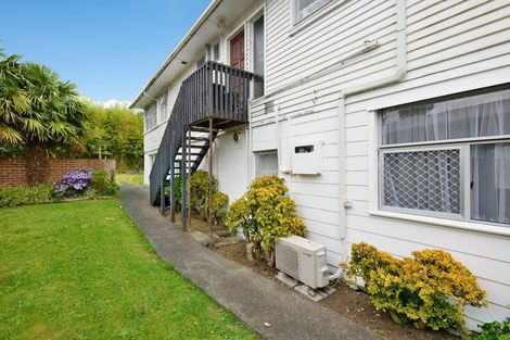 Photo of property in 3 Statesman Street, Henderson, Auckland, 0612
