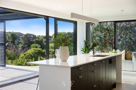 Photo of property in 40 Anderson Park Drive, Waikanae, 5036