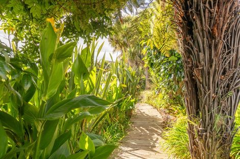 Photo of property in 15 Monarch Place, Paraparaumu Beach, Paraparaumu, 5032