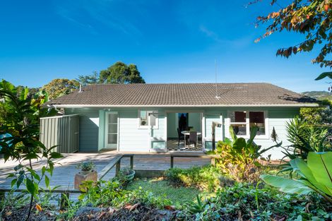 Photo of property in 10 Scotstoun Place, Glen Eden, Auckland, 0602